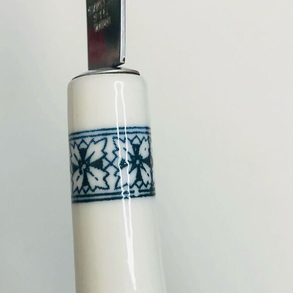 vtg 80s butter cheese knife ceramic handle nordic blue snowflake replacement - Picture 6 of 6